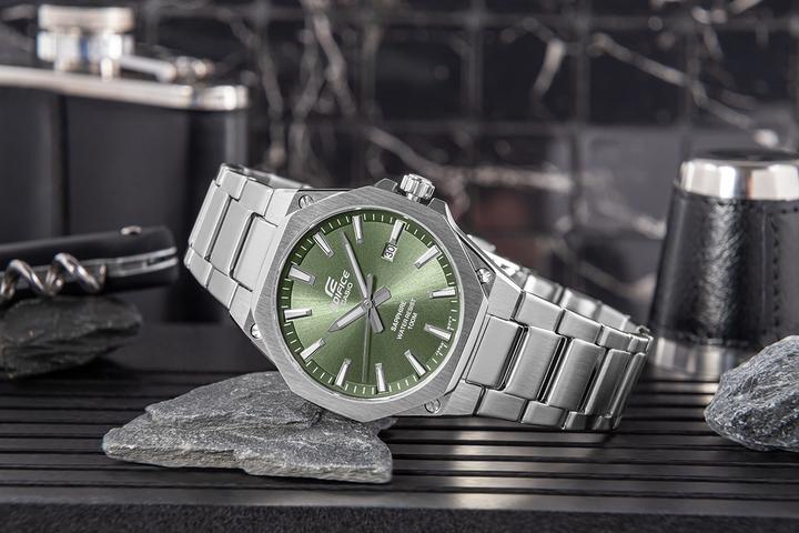 Actual product image Casio Edifice - EFR-S108D-3AVUEF (Sports watch, 40 mm)