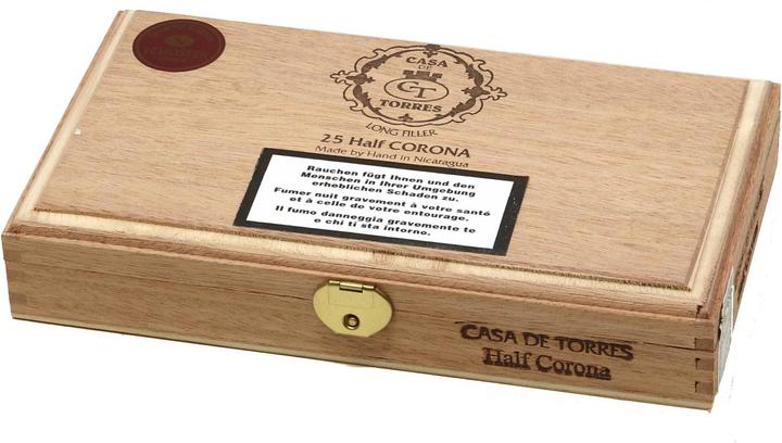 Actual product image Casa de Torres Classic Half Corona (Corona)