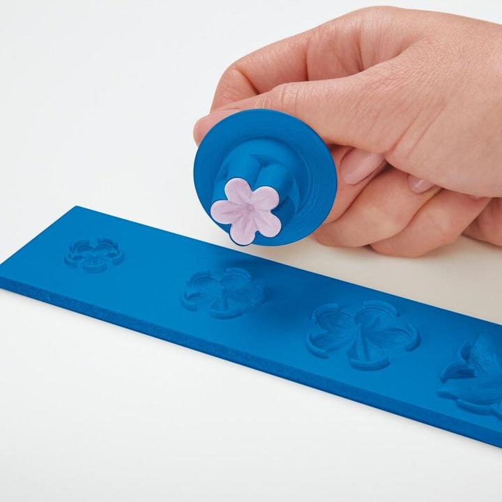 Produktbild Wilton Blumen Fondant Set