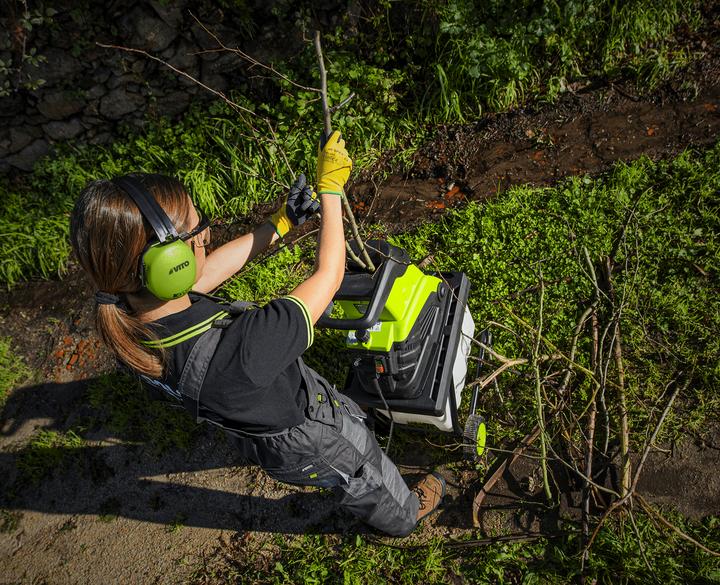 Actual product image VITO Garden Shredder 2500W