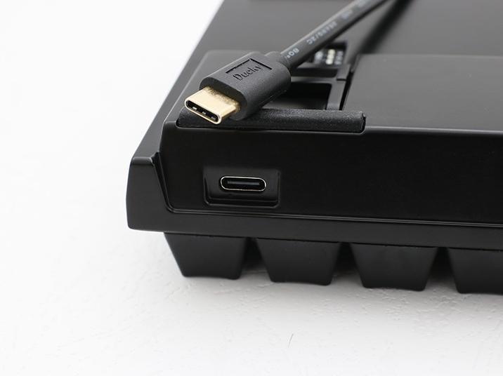 Produktbild Ducky Mecha Pro SF Gaming Tastatur - Cherry MX-Black (DE, Kabelgebunden)