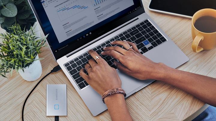 Image du produit Samsung T7 Touch portable (500 Go)