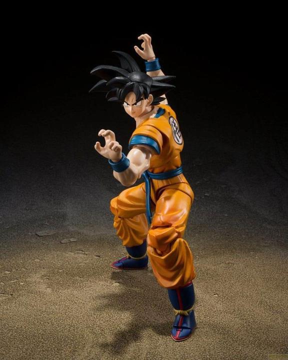 Immagine prodotto Bandai Dragon Ball S.H. Figuarts figura d'azione Son Goku Super Hero 14 cm