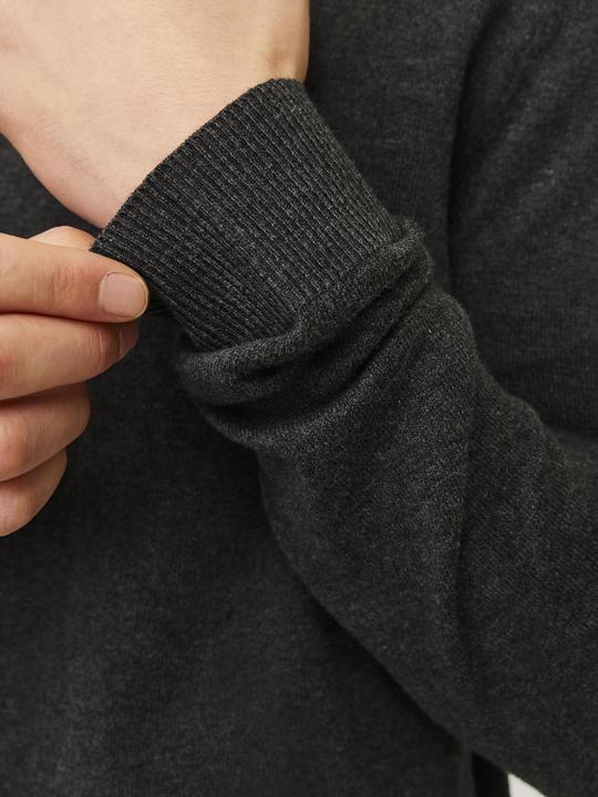 Produktbild Jack & Jones Pullover Strickpullover mit V-Ausschnitt JJEEMIL KNIT V-NECK - 5060 (L)