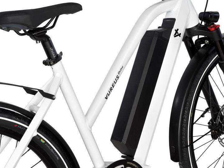 Actual product image AureusDrive Power45 M, white, low top tube
