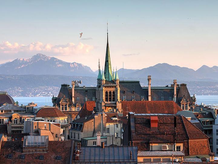 Produktbild Smartbox Kurzurlaub in Lausanne mit Spa und Weinverkostung in der Region Lavaux (2 Pers.)