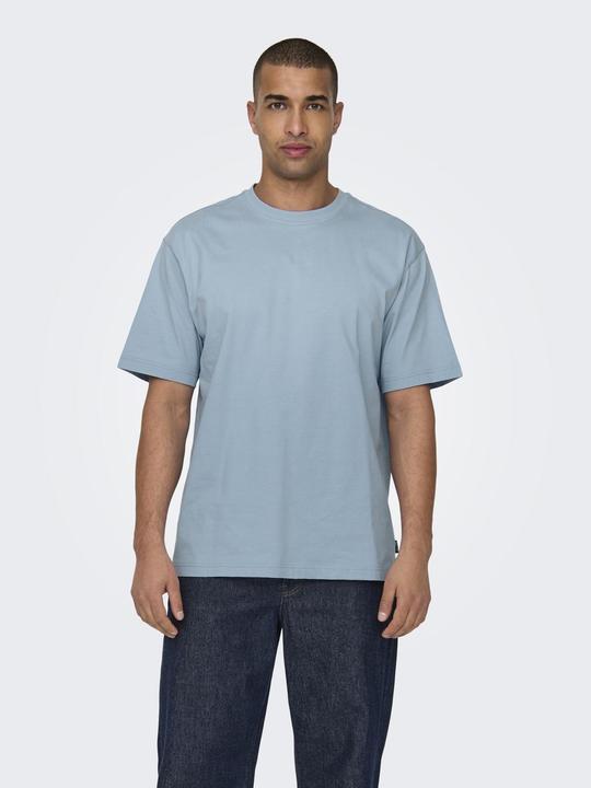 Actual product image Only & Sons Loose fit round neck T-shirt T-shirt (S)