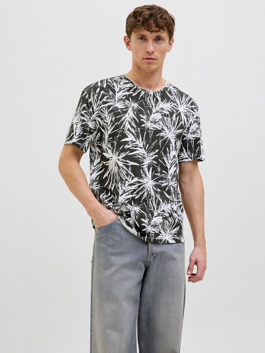 Actual product image Jack & Jones Jjebryan Aop Tee S/S O-Neck Sn (XS)