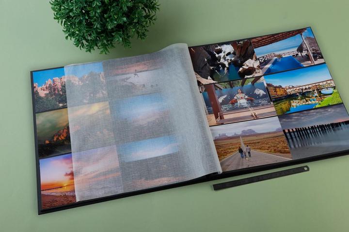 Actual product image Exacompta Fotoalbum mit Spiralbindung, 60 Seiten schwarz, 32x32 cm, Graphik (32 x 32 cm)