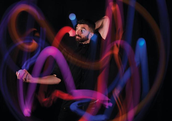 Immagine prodotto Spin Balls Set di 3 palline da giocoleria con LED