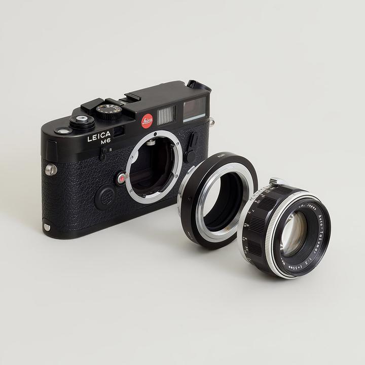 Produktbild Urth Lens Mount Adapter: Compatible with M42 Lens to Leica M Camera Body