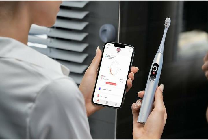 Actual product image Oclean X Pro Digital Set (Sonic toothbrush)
