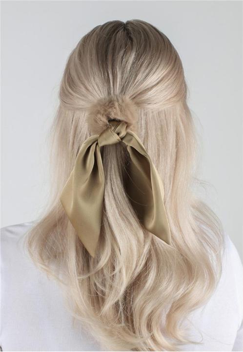 Actual product image Trisa Hair - Fake Fur Scrunchie, rose beige (Hair tie)