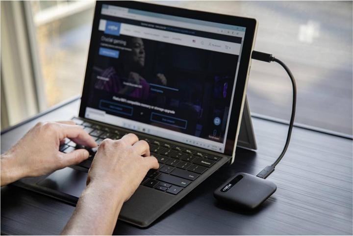Productafbeelding Crucial X6 (1000 GB)