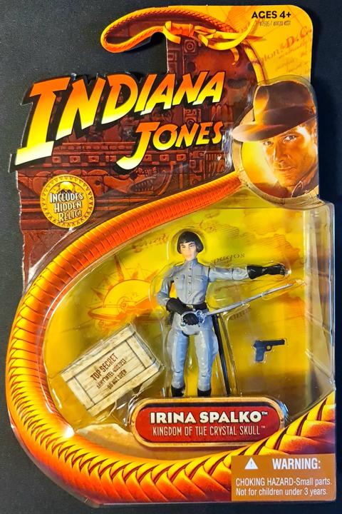 Immagine prodotto Hasbro Indiana Jones e il Regno del Teschio di Cristallo Action Figure 2008 Irina Spalko
