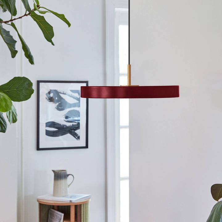 Actual product image Umage Asteria (3000 lm)