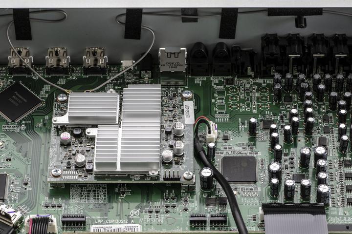 Image du produit Denon AVR-X1600H (7.2 canaux, FM, DAB+)