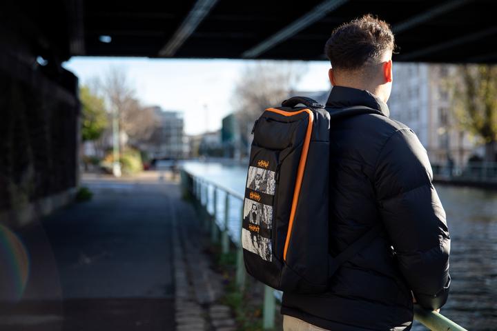 Image du produit Konix Sac à dos pour ordinateur portable Naruto (17 pouces) (27 l)