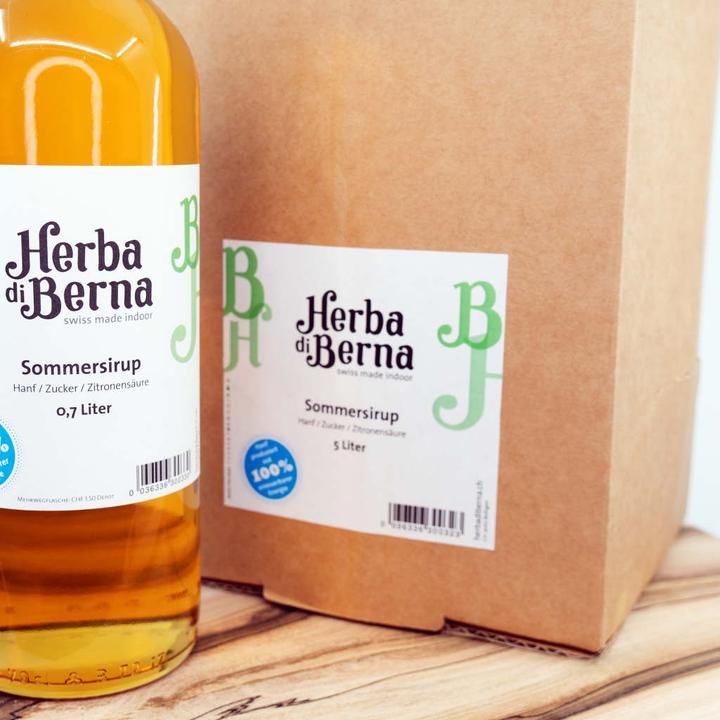 Produktbild Herba di Berna Hanfsirup Sommersirup (1 x 500 cl)