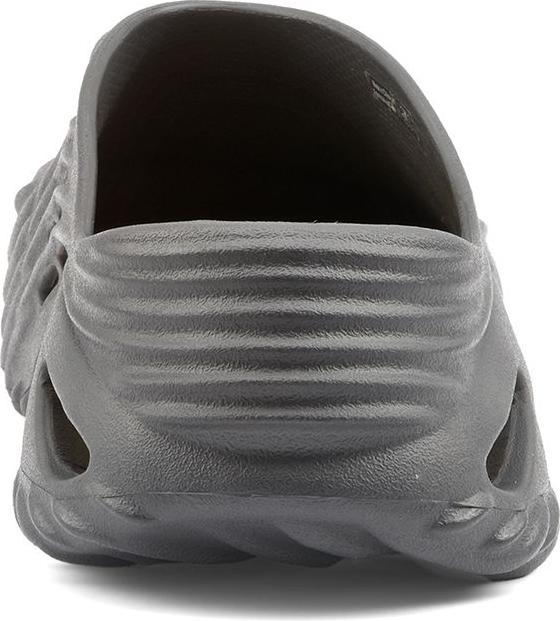 Actual product image Crocs Echo Wave (45)
