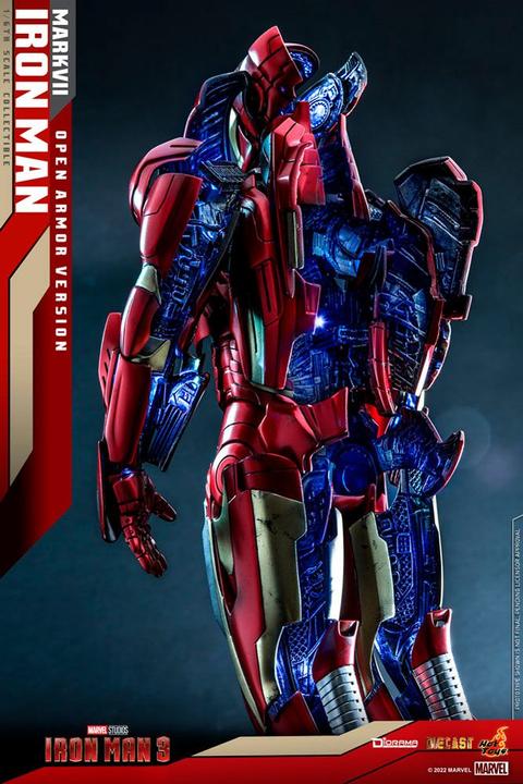Actual product image Hot Toys Iron Man 3 diorama 1/6 Iron Man Mark VII (Open Armour Version) 32 cm