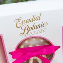 Produktbild Accentra Badeset ESSENTIAL BOTANICS - FRUITS in Geschenkbox, inkl. 200ml Schaumbad, 260g Badesalz, Massagebür (Haarpflege set)