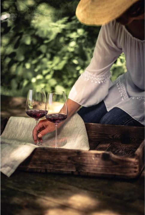 Actual product image Eisch All-round wine glasses Essenca SensisPlus (74 cl, 2 Glasses, Red wine glasses)
