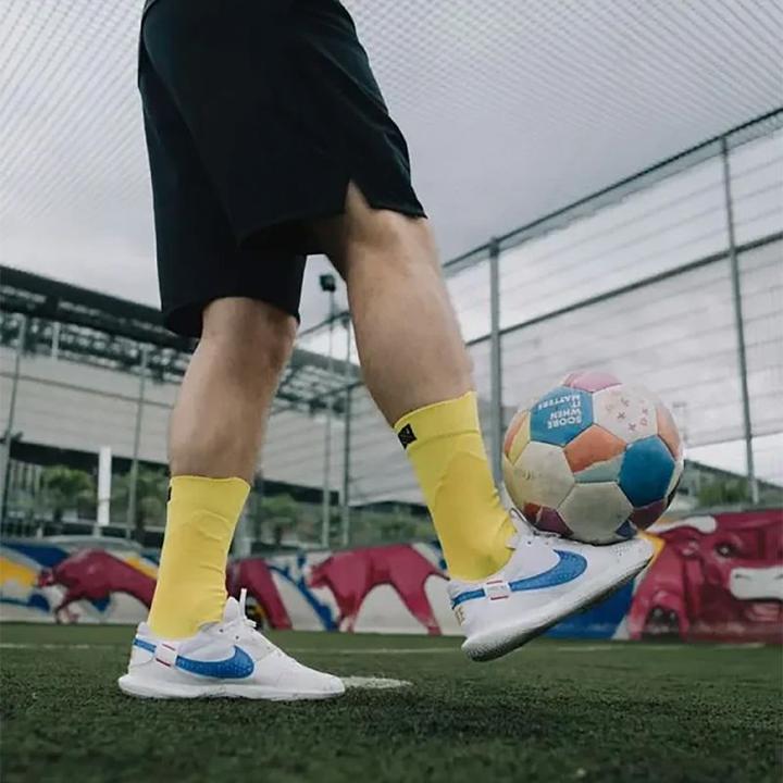 Immagine prodotto NovoSoxx Fussballsocken Gr. 42-47 Grip Socken Fussball Strümpfe GripSoxx Gelb (42 - 46, 46 - 47)