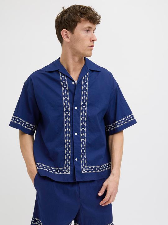 Actual product image Jack & Jones Jordia Emb Crinkle Resort Shirt Ss (XL)