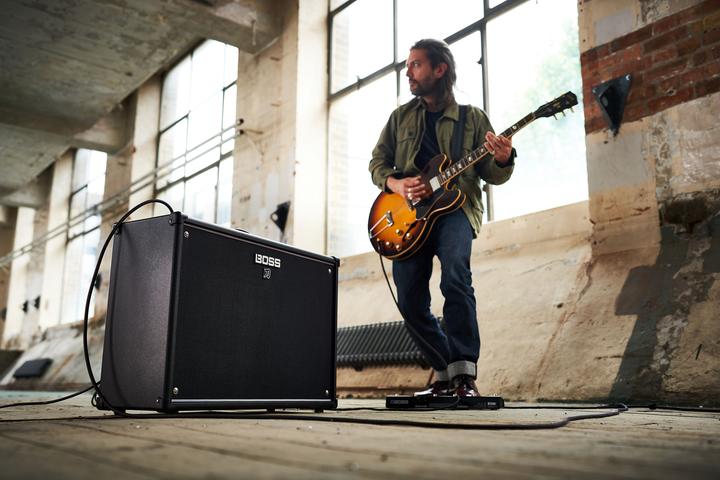 Produktbild BOSS KTN-212 3 (Gitarre, 100 W)