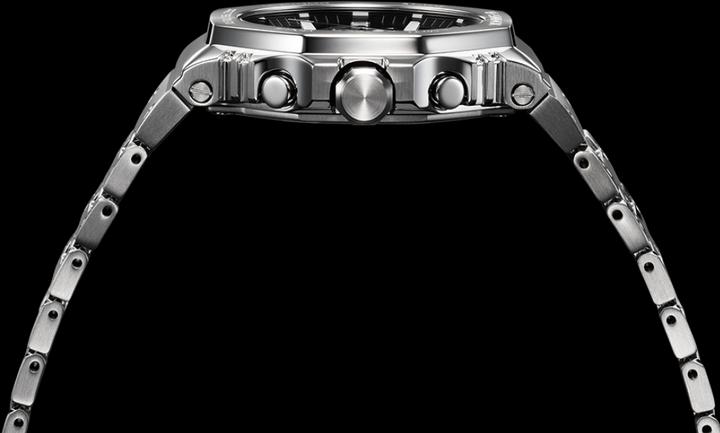 Actual product image G-Shock GMC-B2100D-1AER (Chronograph, 46 mm)