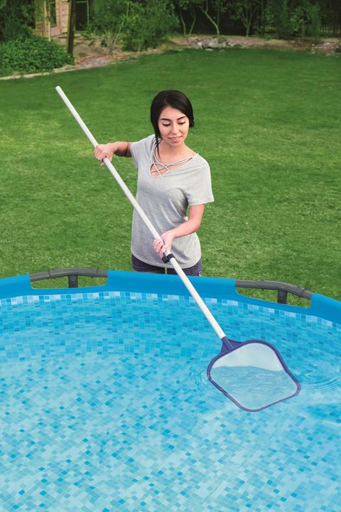 Actual product image Bestway Pool cleaning kit