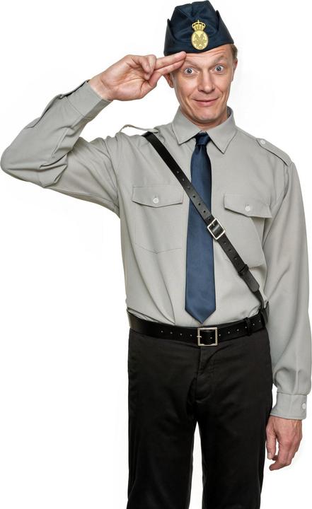 Actual product image Maskworld Pippi Langstrumpf – Kling & Klang Polizisten Kostüm (M)