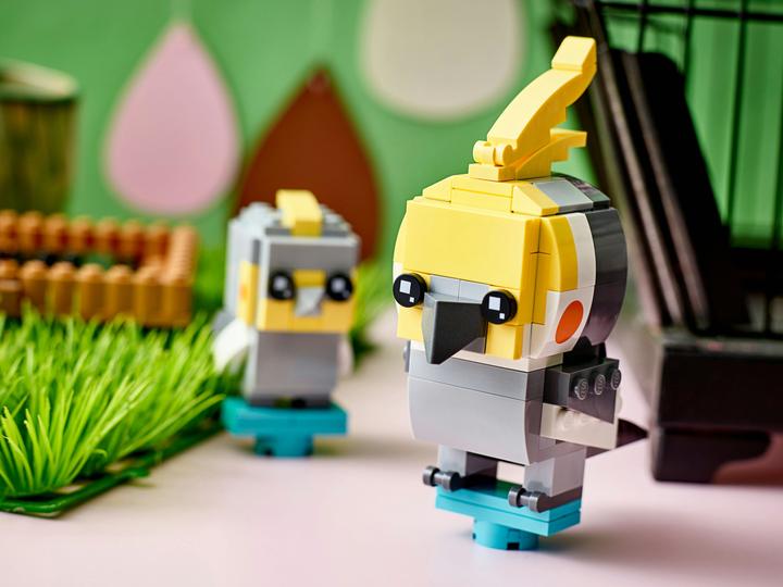 Actual product image LEGO BrickHeadz - Cockatiel (40481, LEGO Brickheadz)
