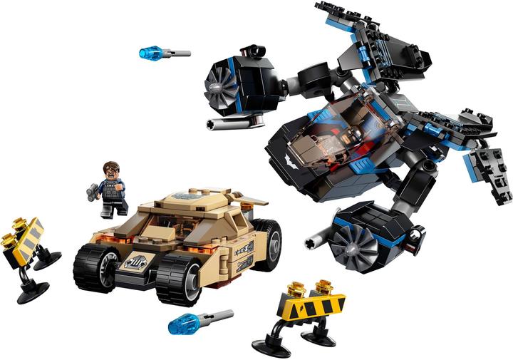 Actual product image LEGO Super Heroes Batman vs. Bane : Chase in the Tumbler (76001, LEGO DC)