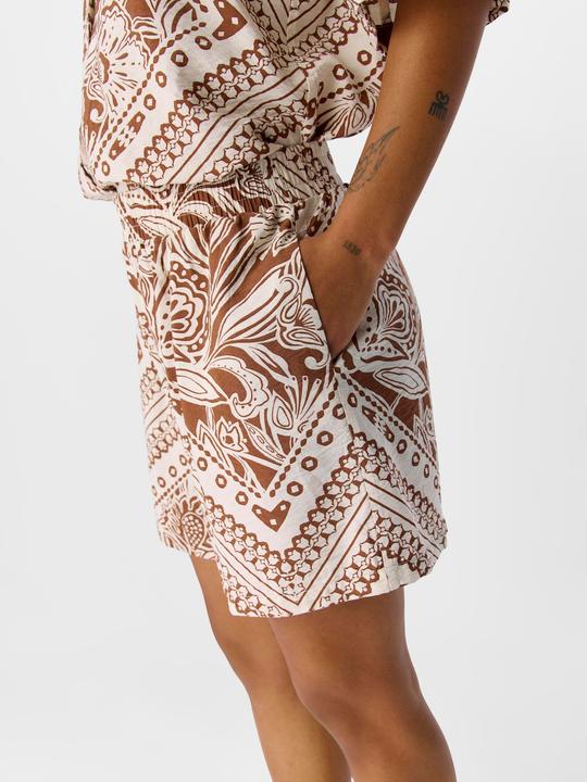Actual product image Object Print Shorts (34)