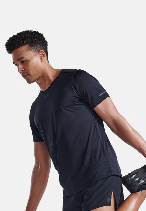 Produktbild 2XU Light Speed Tech Tee (XXL)