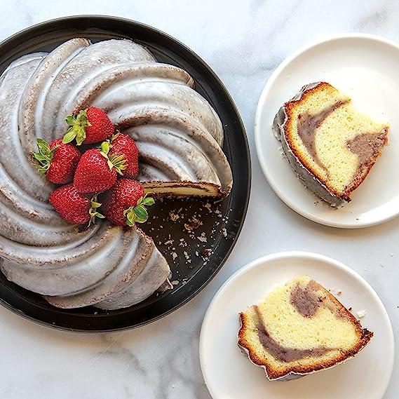 Image du produit Nordic Ware Moule à pâtisserie Swirl Bundt (24 cm)