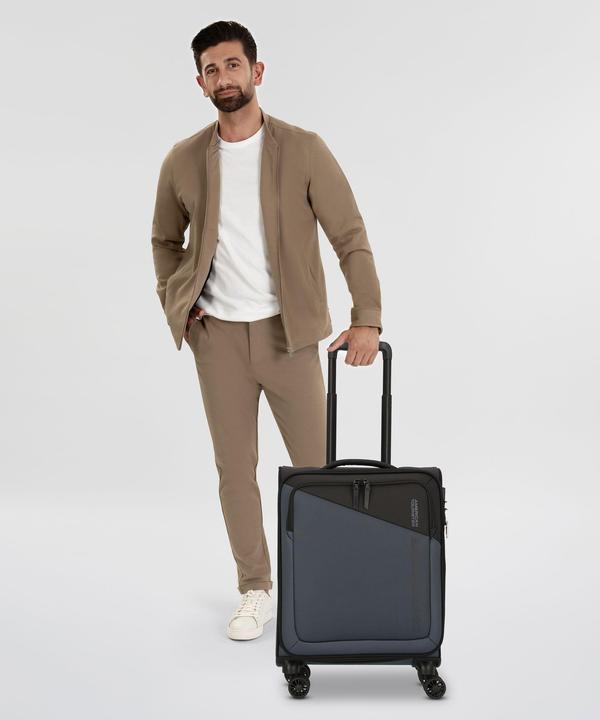 Actual product image American Crew Hand luggage Daring Dash Spinner S EXP (39 l, Hand luggage (up to 50 litres))