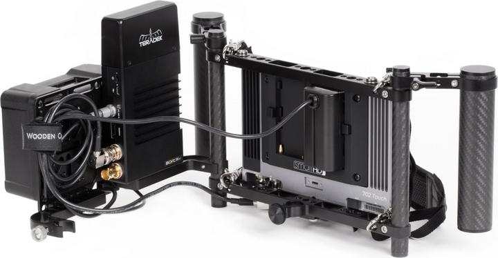 Image du produit Wooden Camera Cage pour moniteur Dual Director's v3 (écran de moniteur)