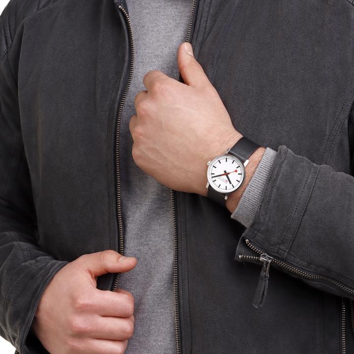 Actual product image Mondaine evo (Swiss made)