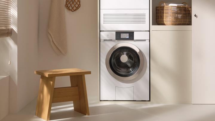 Immagine prodotto V-Zug Lavatrice AdoraWashing V2000 (8 kg, A sinistra, Spina CH)
