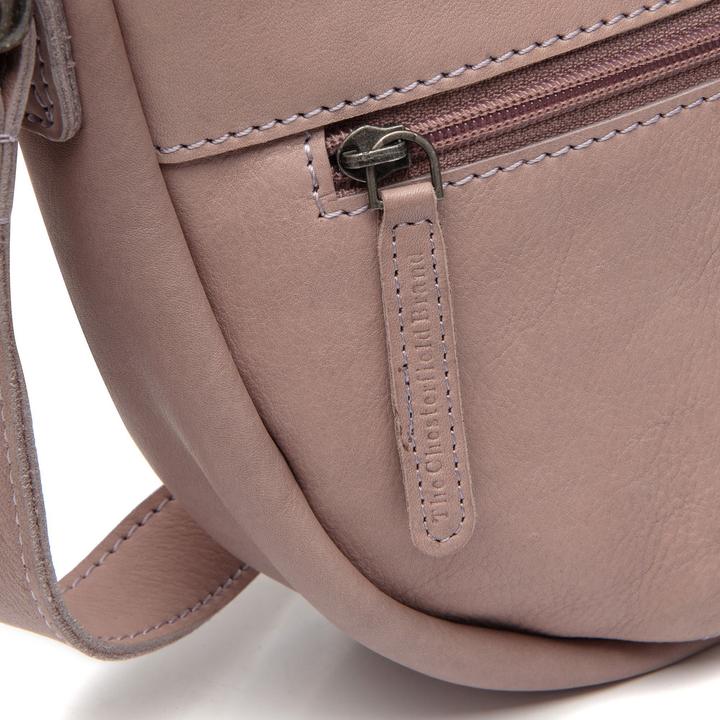 Actual product image The Chesterfield Brand Clarita Umhängetasche Leder 35 cm