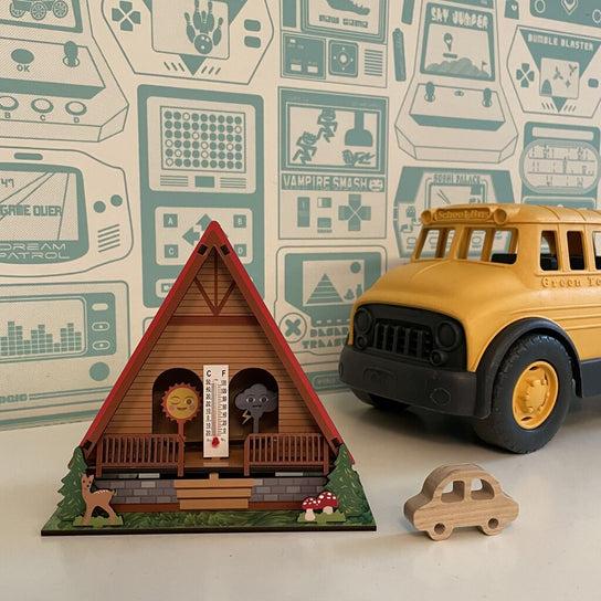 Actual product image Kikkerland DIY Weather House