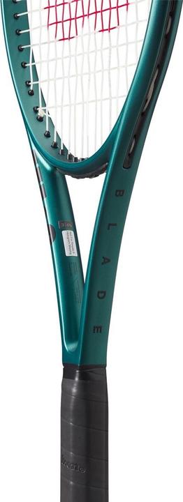 Actual product image Wilson Blade 100 V9.0 tennis racket (2, 300 g)