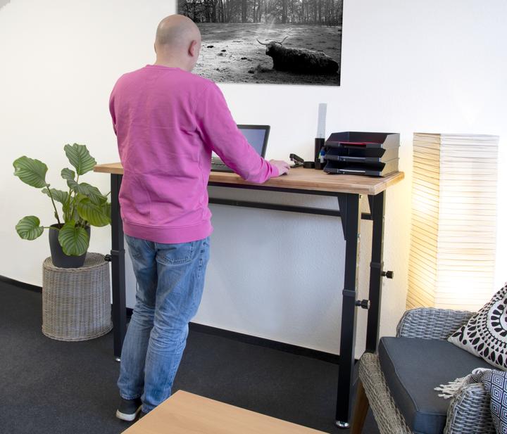 Produktbild CarTech Werkbank höhenverstellbar FSC® SQS-COC-100130 (135 cm, 60 cm)