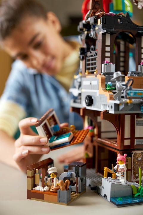 Actual product image LEGO Ninjago - Markets in the City (71799, LEGO Ninjago, LEGO Rare Sets)