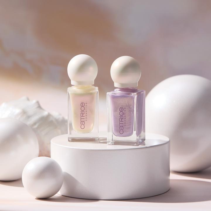 Actual product image Catrice PEARLFECTION Nail Lacquer (Luminous Pearl, Colour paint)