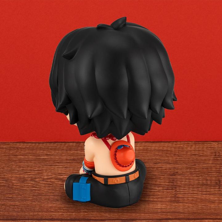 Immagine prodotto Megahouse Statua in PVC di One Piece Look Up Portgas D. Ace 11 cm