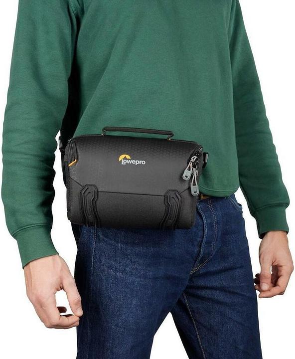 Image du produit Lowepro Adventura SH 140 III Green Line (Sac à bandoulière pour appareil photo, 3 l)